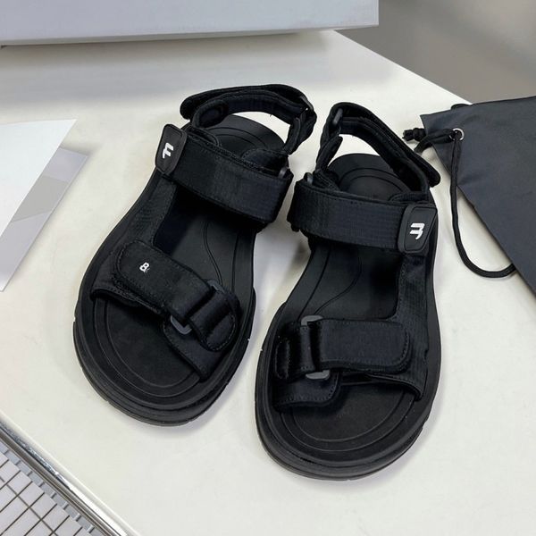 5a brand designer sandals tourist series sandals slippers luxury canvas nylon sandals adhesive buckle sandals size b home 35-40, Black
5a brand designer sandals tourist series sandals slippers luxury canvas nylon sandals adhesive buckle sandals size b home 35-40, Black