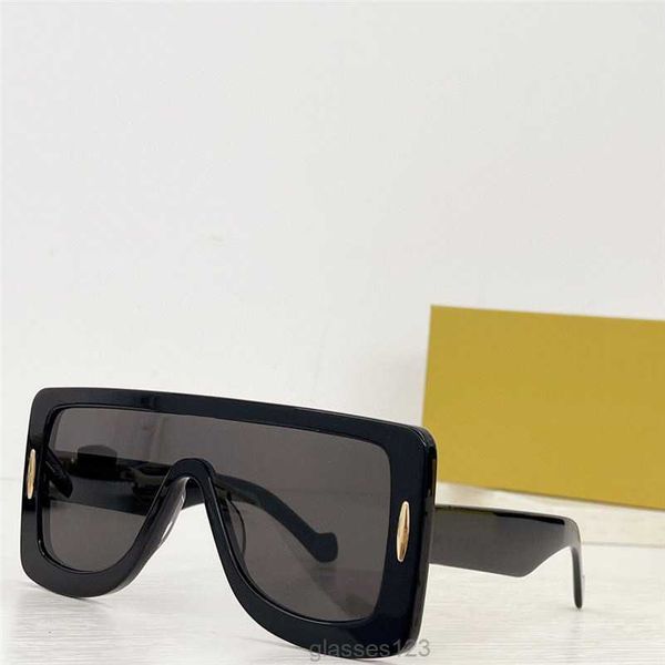 new fashion design anagram mask sunglasses in acetate model 40106u oversized frame simple and unique style 100% uva/uvb protection outdoor g, White;black
new fashion design anagram mask sunglasses in acetate model 40106u oversized frame simple and unique style 100% uva/uvb protection outdoor g, White;black
