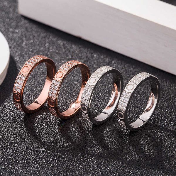 original designer tiktok same s925 sterling silver card ring for male and female lovers diamond with micro embedded screws, Golden;silver
original designer tiktok same s925 sterling silver card ring for male and female lovers diamond with micro embedded screws, Golden;silver