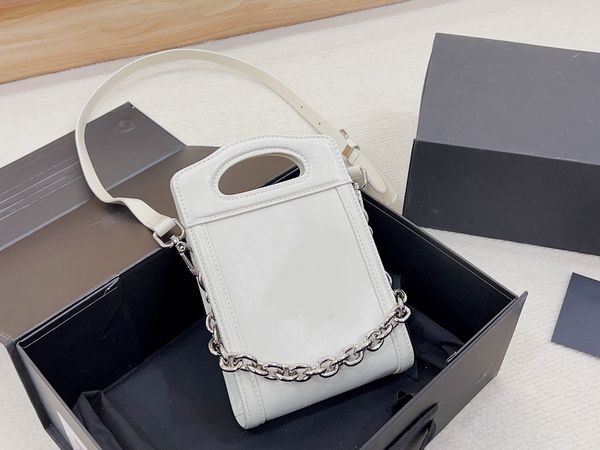 luxury designer women's handbag women's shoulder purse original box fashion wholesale
luxury designer women's handbag women's shoulder purse original box fashion wholesale