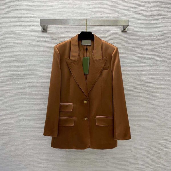 23ss womens jacket women designer clothes two button long sleeved lapel and comfortable temperament luxurious suit jacket women clothes, White;black
23ss womens jacket women designer clothes two button long sleeved lapel and comfortable temperament luxurious suit jacket women clothes, White;black