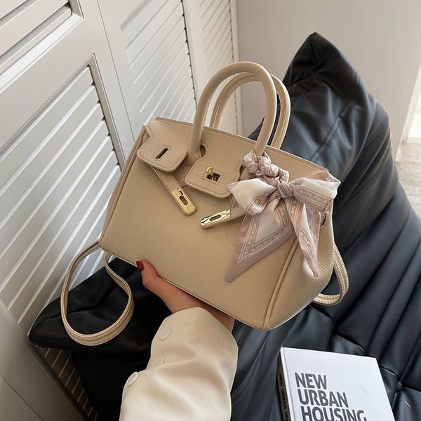 evening bags classic brand women shoulder bag genuine leather fashion tassel hobos handbag ladies messenger crossbody purse
evening bags classic brand women shoulder bag genuine leather fashion tassel hobos handbag ladies messenger crossbody purse