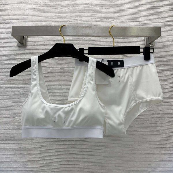23ss two-piece swimsuit womens bikini designer bathing suit bikini swimwear new split swimsuit women slimming bikini vest high waist briefs, White;black
23ss two-piece swimsuit womens bikini designer bathing suit bikini swimwear new split swimsuit women slimming bikini vest high waist briefs, White;black