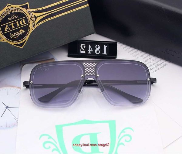 dita designer sunglasses for women classic men glasses goggle outdoor beach luxury sunglasses mix color optional with box xnsg, White;black
dita designer sunglasses for women classic men glasses goggle outdoor beach luxury sunglasses mix color optional with box xnsg, White;black