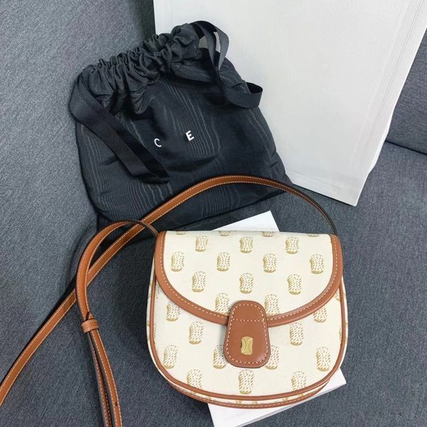 luxury designer hobo fashion teen triomphe besace strap cowhide saddles bag organizer totes womens luggage bags clutch cross body handbag sh
luxury designer hobo fashion teen triomphe besace strap cowhide saddles bag organizer totes womens luggage bags clutch cross body handbag sh