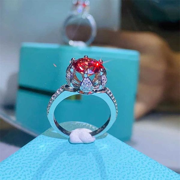 designer new 2 claw pigeon blood red card flower bud style morsang stone ring colored drill pen piece, Silver
designer new 2 claw pigeon blood red card flower bud style morsang stone ring colored drill pen piece, Silver