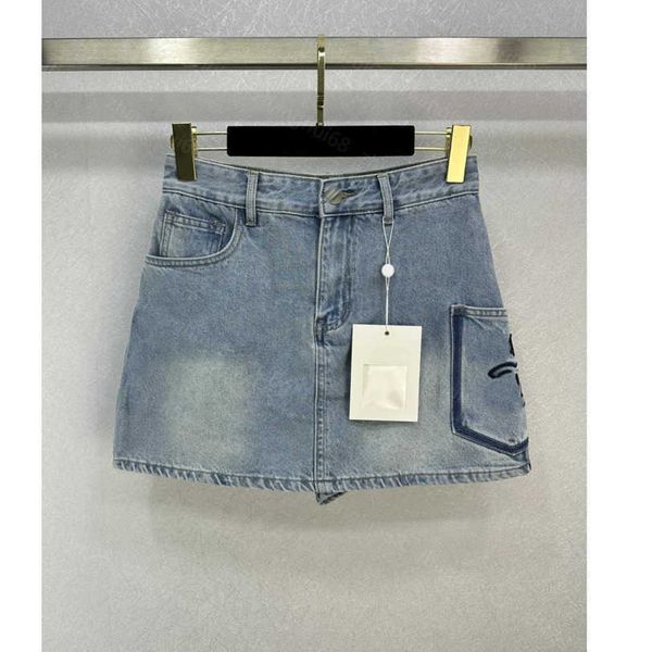 23ss womens designer clothing designer skirts side letters logo embroidered pockets denim shorts skirt women clothes a1, Black
23ss womens designer clothing designer skirts side letters logo embroidered pockets denim shorts skirt women clothes a1, Black