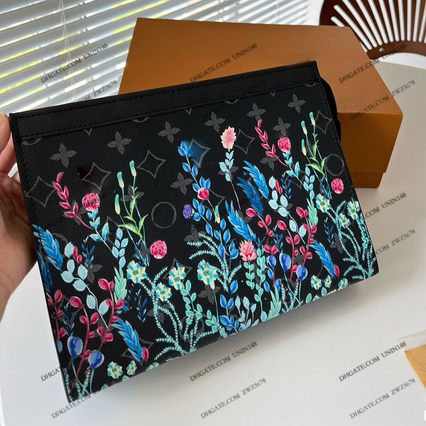 23ss luxurys designers women mens wallets handbag for men leather handbags doodle bag travel coin purse card holder pouch purse 26x 20cm, Red;black
23ss luxurys designers women mens wallets handbag for men leather handbags doodle bag travel coin purse card holder pouch purse 26x 20cm, Red;black