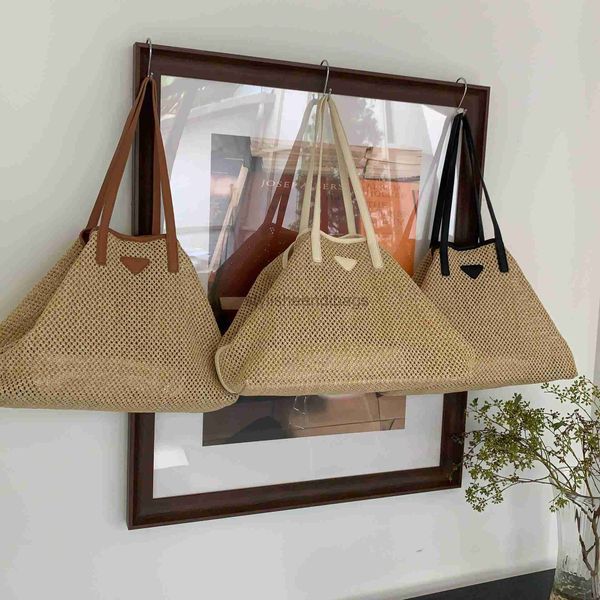 stylisheendibags beach bags korean version woven large capacity bag for women's 2023 new niche design westernized commuting one shoulde 
stylisheendibags beach bags korean version woven large capacity bag for women's 2023 new niche design westernized commuting one shoulde