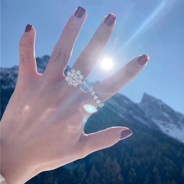 flower heart cut aaaaa zircon cz ring silver color engagement wedding band rings for women men gemstones promise jewelry, Slivery;golden
flower heart cut aaaaa zircon cz ring silver color engagement wedding band rings for women men gemstones promise jewelry, Slivery;golden