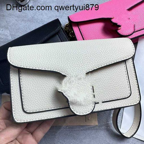 brand 23ss women's gradient letter cloud bag sheepskin underarm texture soft pu leather fashion grils envelope bag clutch 034#
brand 23ss women's gradient letter cloud bag sheepskin underarm texture soft pu leather fashion grils envelope bag clutch 034#