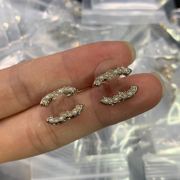 fashion stud earrings ccity woman luxury designer earring multi colors c letter jewelry women diamond wedding gifts 2135, Golden;silver
fashion stud earrings ccity woman luxury designer earring multi colors c letter jewelry women diamond wedding gifts 2135, Golden;silver