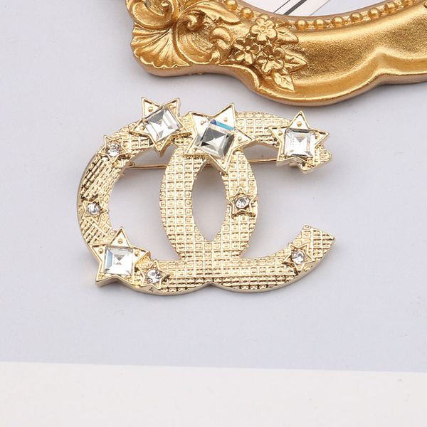 20color luxury women men designer brand letter brooches 18k gold plated five-pointed star diamond brooch charm marry christmas party gift je, Gray
20color luxury women men designer brand letter brooches 18k gold plated five-pointed star diamond brooch charm marry christmas party gift je, Gray