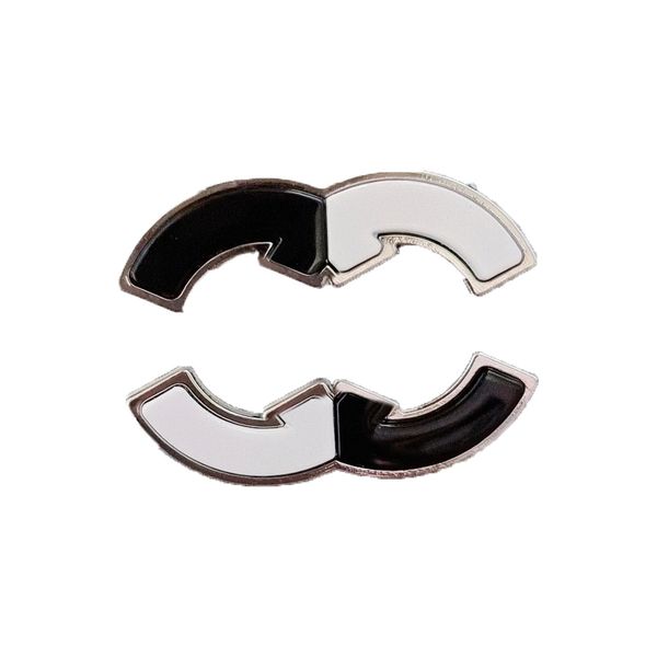 fashion girl love brooch designer jewelry brooch 18k gold spring new brand pins romantic retro street cclogo brooch fashion versatile gift c, Gray
fashion girl love brooch designer jewelry brooch 18k gold spring new brand pins romantic retro street cclogo brooch fashion versatile gift c, Gray