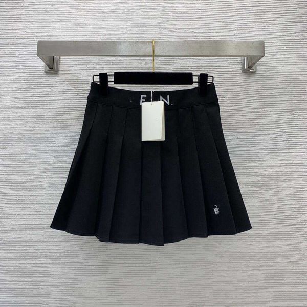 23ss designer skirts women designer clothes new short skirt embroidery logo letter ribbon elastic high waist slim pleated skirt women clothe, Black
23ss designer skirts women designer clothes new short skirt embroidery logo letter ribbon elastic high waist slim pleated skirt women clothe, Black
