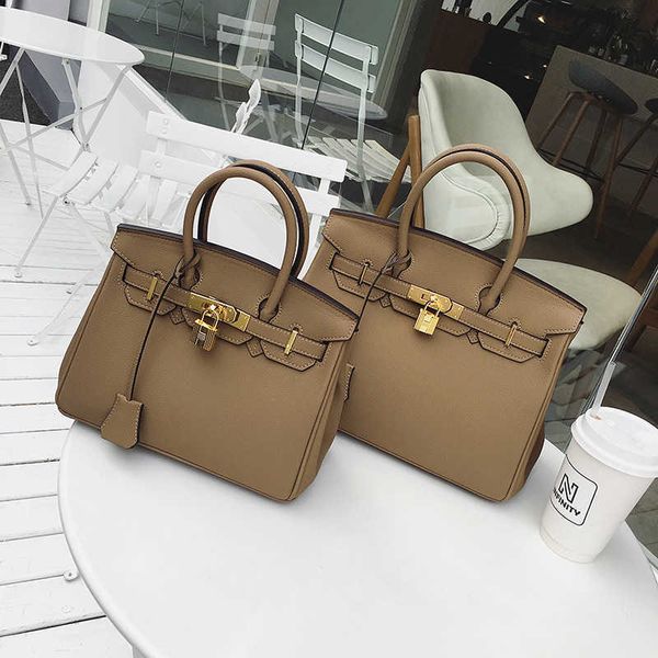 bag women's 2023 new fashion trend litchi pattern bag handbag leisure versatile one shoulder crossbody bag
bag women's 2023 new fashion trend litchi pattern bag handbag leisure versatile one shoulder crossbody bag