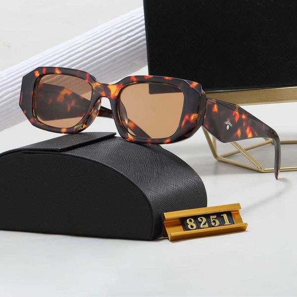 luxury designers sunglasses for man women designer beach sun glasses retro frame design with box, White;black
luxury designers sunglasses for man women designer beach sun glasses retro frame design with box, White;black