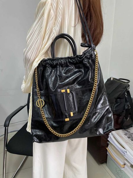 new peco independent design chain soft one shoulder crossbody sailor bag large capacity cowhide commuter tote bag for women
new peco independent design chain soft one shoulder crossbody sailor bag large capacity cowhide commuter tote bag for women