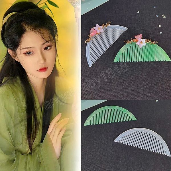 retro flower half round comb imitation jade acetic acid insert comb hanfu headdress hair comb ancient accessories, Slivery;white
retro flower half round comb imitation jade acetic acid insert comb hanfu headdress hair comb ancient accessories, Slivery;white