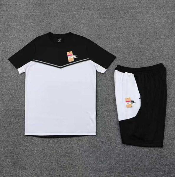 mens tracksuits tshirt sets luxury designer womens tshirts shorts tracksuit jogger sportswear summer nk streetwear pullover sports suit fash, Gray
mens tracksuits tshirt sets luxury designer womens tshirts shorts tracksuit jogger sportswear summer nk streetwear pullover sports suit fash, Gray