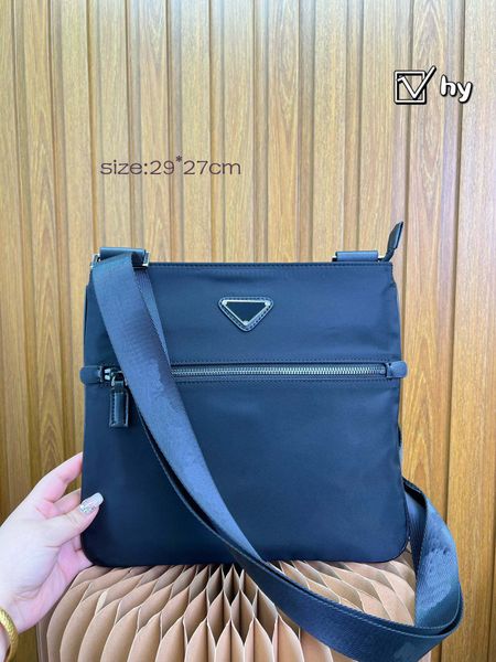 2023 luxury shoulder bag canvas cross body men messenger bags women womens mens durable parachute fabric classic handbag
2023 luxury shoulder bag canvas cross body men messenger bags women womens mens durable parachute fabric classic handbag