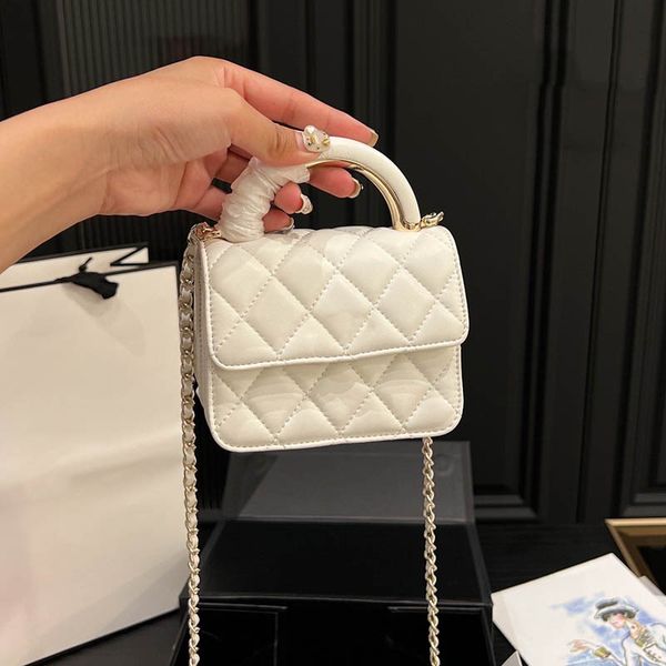 12.8cm leather handle women classic mini shoulder bag quilted multi pocket designer coin purse card holder trend luxury handbag flap clutch
12.8cm leather handle women classic mini shoulder bag quilted multi pocket designer coin purse card holder trend luxury handbag flap clutch