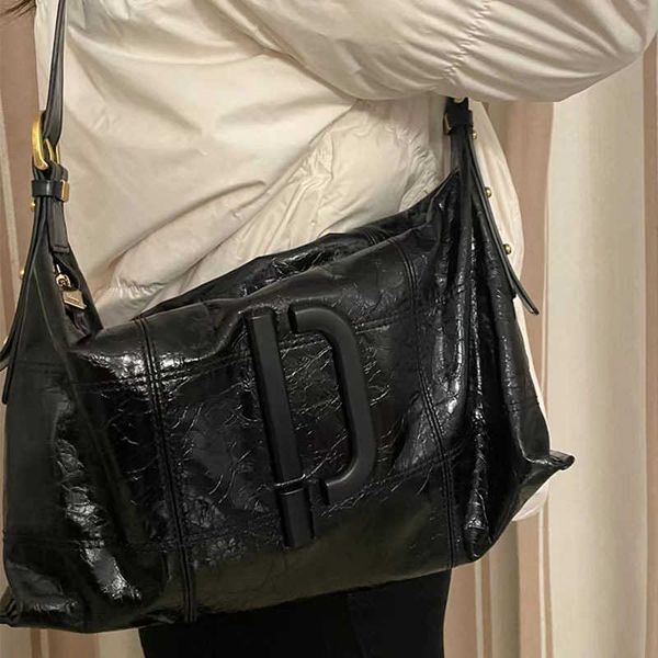 peco independent design 929uni series sexless middle pillow bag soft bag crossbody sports women's bag
peco independent design 929uni series sexless middle pillow bag soft bag crossbody sports women's bag