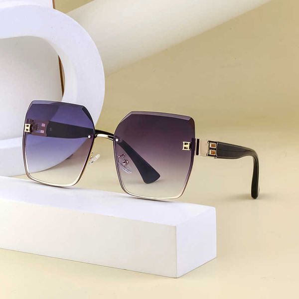 fashionable large frame sunglasses for women's new frameless cut edge sunglasses for women's sunglasses, White;black
fashionable large frame sunglasses for women's new frameless cut edge sunglasses for women's sunglasses, White;black