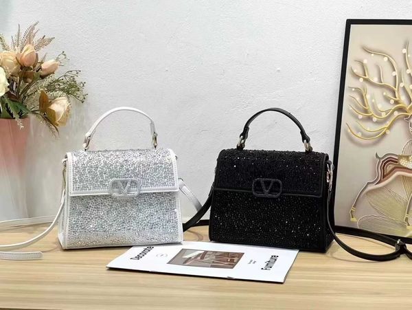 mini valenti new diamond bag diamond handbag aaa flipped one shoulder crossbody chain women's tote small square bag
mini valenti new diamond bag diamond handbag aaa flipped one shoulder crossbody chain women's tote small square bag