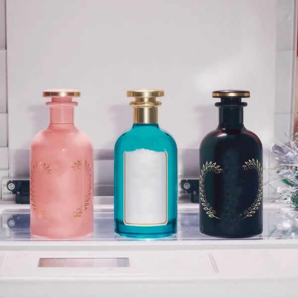 luxury brand perfume alchemist garden collection eau de toilette spray 100 ml flavor: snakes, ode to roses, healthy garden,fairies, midnight
luxury brand perfume alchemist garden collection eau de toilette spray 100 ml flavor: snakes, ode to roses, healthy garden,fairies, midnight