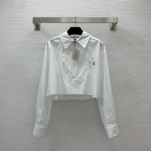 23ss high neck blouse women shirt women designer clothes simple chest embroidery letter hem cut fringe edge long-sleeved lapel shirt women c, White
23ss high neck blouse women shirt women designer clothes simple chest embroidery letter hem cut fringe edge long-sleeved lapel shirt women c, White
