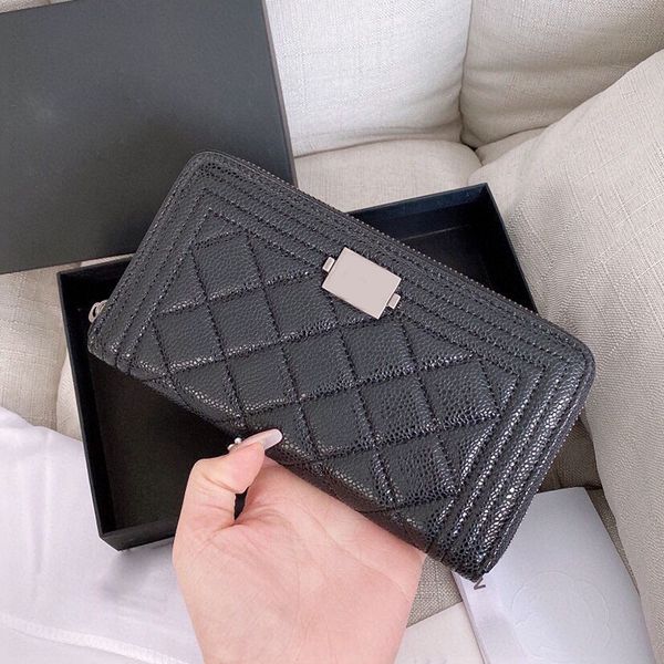 caviar calfskin leather zipper wallet designer bag boy aged silver metal hardware card holder purse multi pochette clutch handbag multi purp, Red;black
caviar calfskin leather zipper wallet designer bag boy aged silver metal hardware card holder purse multi pochette clutch handbag multi purp, Red;black