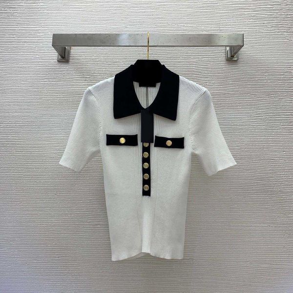 23ss womens knits women designer clothes summer new b-button contrast polo neck short sleeve slim fit stretch knit women clothes, White;black
23ss womens knits women designer clothes summer new b-button contrast polo neck short sleeve slim fit stretch knit women clothes, White;black