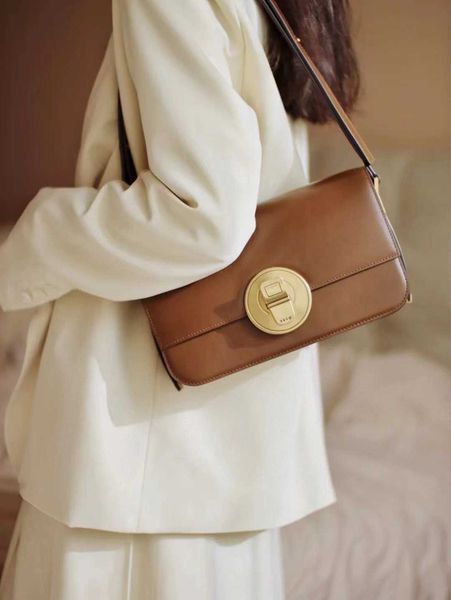 new peco drink can french stick bag cross body tofu bag premium leather square bag underarm bag female n4wd
new peco drink can french stick bag cross body tofu bag premium leather square bag underarm bag female n4wd