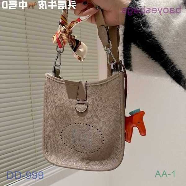 designer bag bags layer evelynbag women's totes bucket 2023 cow high end with lychee pattern h hollow out single shoulder cross de3f 1
designer bag bags layer evelynbag women's totes bucket 2023 cow high end with lychee pattern h hollow out single shoulder cross de3f 1