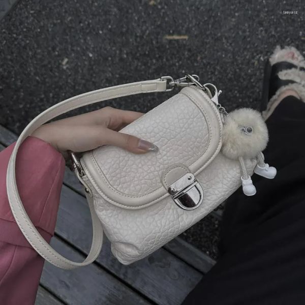 evening bags women's handbag 2023 luxury designer bag retro shoulder crossbody fashion casual saddle pu leather ladies armpit
evening bags women's handbag 2023 luxury designer bag retro shoulder crossbody fashion casual saddle pu leather ladies armpit