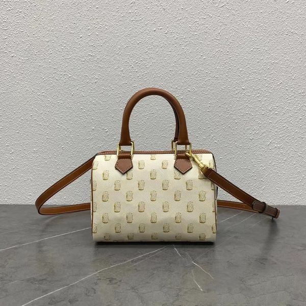 stuff luxury designer sacks triomphe canvas boston bag men pochette shoulder cross body hobo totes cosmetic bags clutch women handle bag cow
stuff luxury designer sacks triomphe canvas boston bag men pochette shoulder cross body hobo totes cosmetic bags clutch women handle bag cow