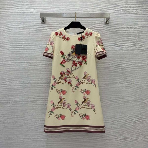 23ss summer dresses women dress women designer clothes heavy work studded beaded animal bird print a-line short sleeve dress women clothes, Black;gray
23ss summer dresses women dress women designer clothes heavy work studded beaded animal bird print a-line short sleeve dress women clothes, Black;gray