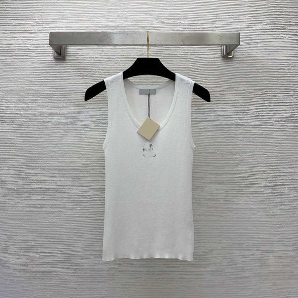 23ss womens knits women designer clothes embroidered chest logo fashion slim fit elastic knitted tank women clothes, White
23ss womens knits women designer clothes embroidered chest logo fashion slim fit elastic knitted tank women clothes, White