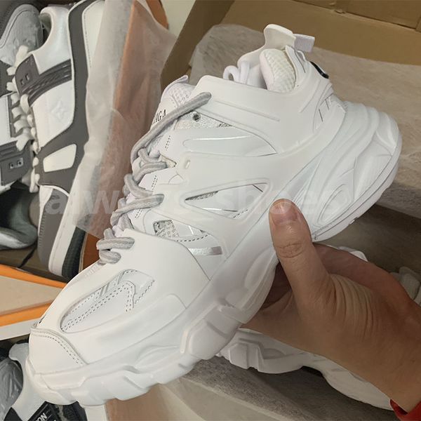 triple s track 3.0 women luxury casual shoes grey orange green black shiragiku white pink blue size 36-45 mens paris sneakers shoe 36-45 a14
triple s track 3.0 women luxury casual shoes grey orange green black shiragiku white pink blue size 36-45 mens paris sneakers shoe 36-45 a14