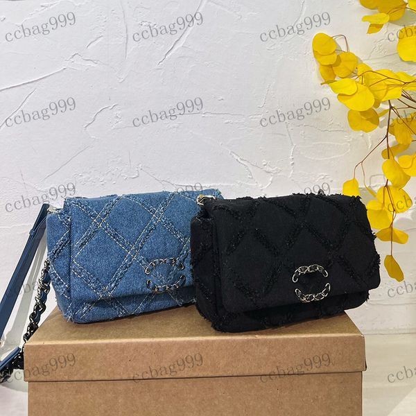 designer womens denim bag mini chest bag 19 diamond flip knit buckle tote matelasse chain crossbody bag shoulder bags lipstick makeup bags f
designer womens denim bag mini chest bag 19 diamond flip knit buckle tote matelasse chain crossbody bag shoulder bags lipstick makeup bags f