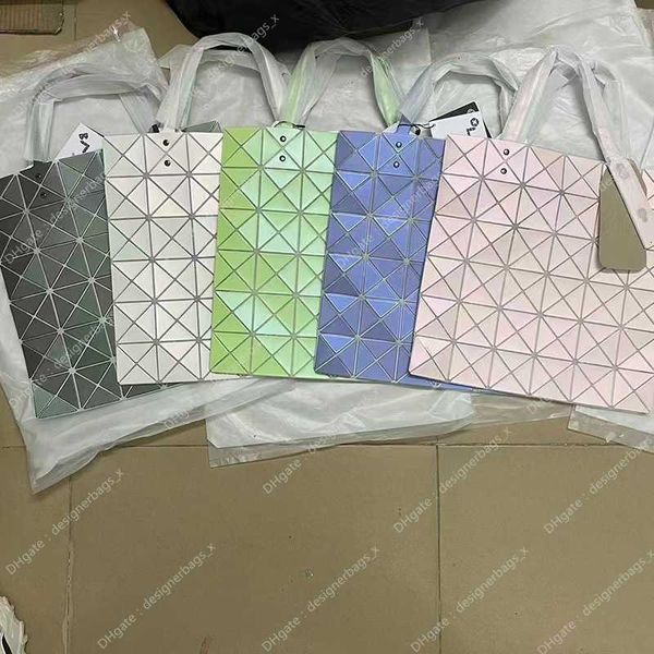 matte gold series geometric diamond shaped bag one shoulder fashionable leisure commuting tote handbag designer bags
matte gold series geometric diamond shaped bag one shoulder fashionable leisure commuting tote handbag designer bags