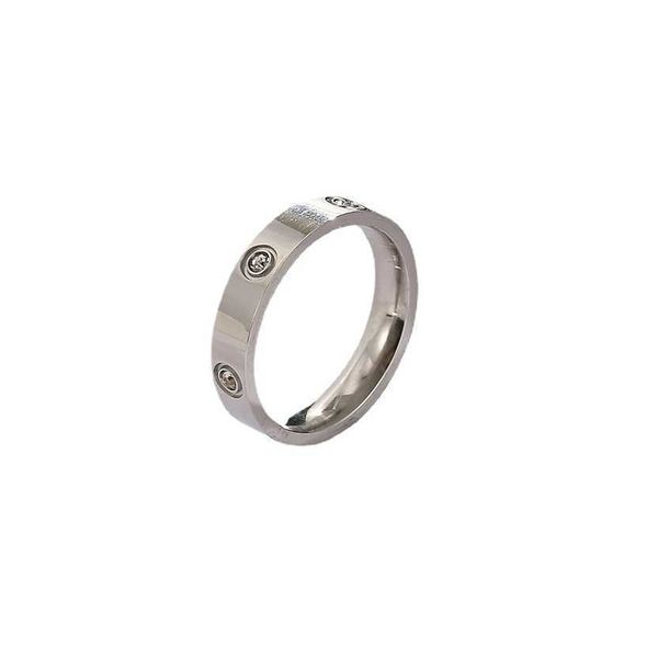 wholesale high-quality card 's same six-diamond titanium steel ring for men and women with elegant temperament diamond inlaid stainless, Silver
wholesale high-quality card 's same six-diamond titanium steel ring for men and women with elegant temperament diamond inlaid stainless, Silver