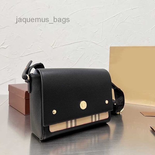 women shoulder bags check horseferry canvas flap crossbody bag handbag round snap fastener single shoulder messenger bags leather high quali
women shoulder bags check horseferry canvas flap crossbody bag handbag round snap fastener single shoulder messenger bags leather high quali