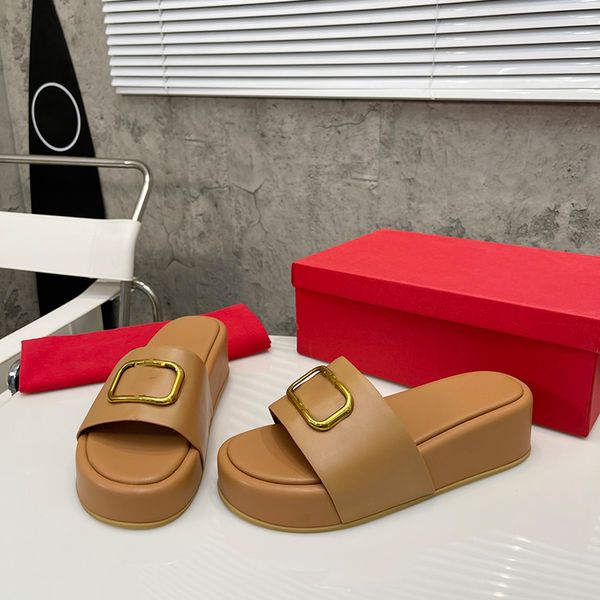 designer sandals slipper summer women platform sandal fashion letter real leather solid thick sole luxury sliders beach flip flops shoes, Black
designer sandals slipper summer women platform sandal fashion letter real leather solid thick sole luxury sliders beach flip flops shoes, Black