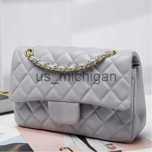 evening bags designer custom luxury brand bag handbag leather leather cowhide gold or silver chain slant shoulder black pink and white j2306
evening bags designer custom luxury brand bag handbag leather leather cowhide gold or silver chain slant shoulder black pink and white j2306