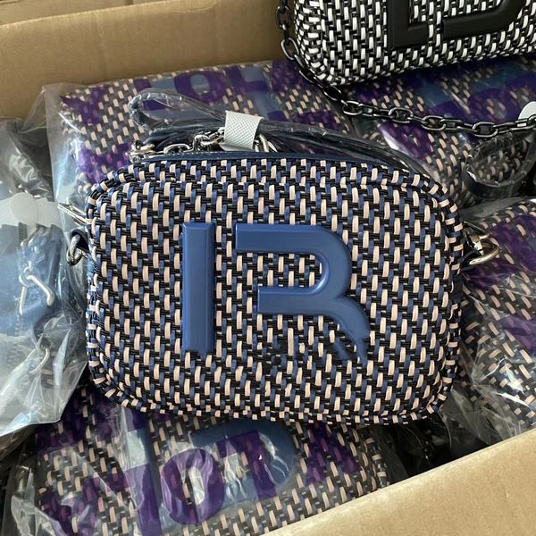 2023 new women's commuter bag casual all-in-one shoulder bag fashion chain crossbody bag mobile phone bag
2023 new women's commuter bag casual all-in-one shoulder bag fashion chain crossbody bag mobile phone bag
