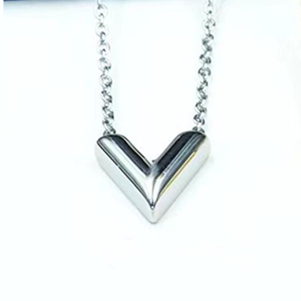 luxury love designer heart necklace gold v necklaces women stainless steel gold necklace pendant designer necklaces love women marry jewelry, Silver
luxury love designer heart necklace gold v necklaces women stainless steel gold necklace pendant designer necklaces love women marry jewelry, Silver