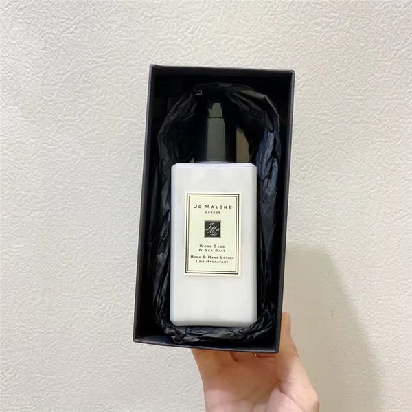 5 style perfume female male body milk 250ml wholesale women moisturizing fast postage
5 style perfume female male body milk 250ml wholesale women moisturizing fast postage
