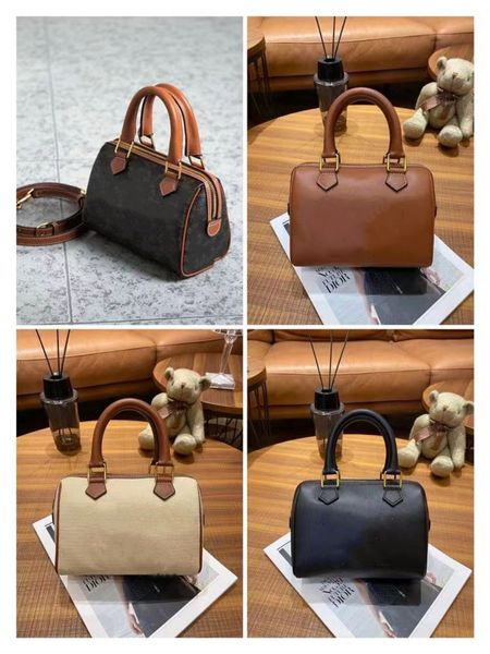 designer bags luxury brand shoulder bags classical snake skin pattern crossbody bag banquet shopping wedding leisure business package
designer bags luxury brand shoulder bags classical snake skin pattern crossbody bag banquet shopping wedding leisure business package